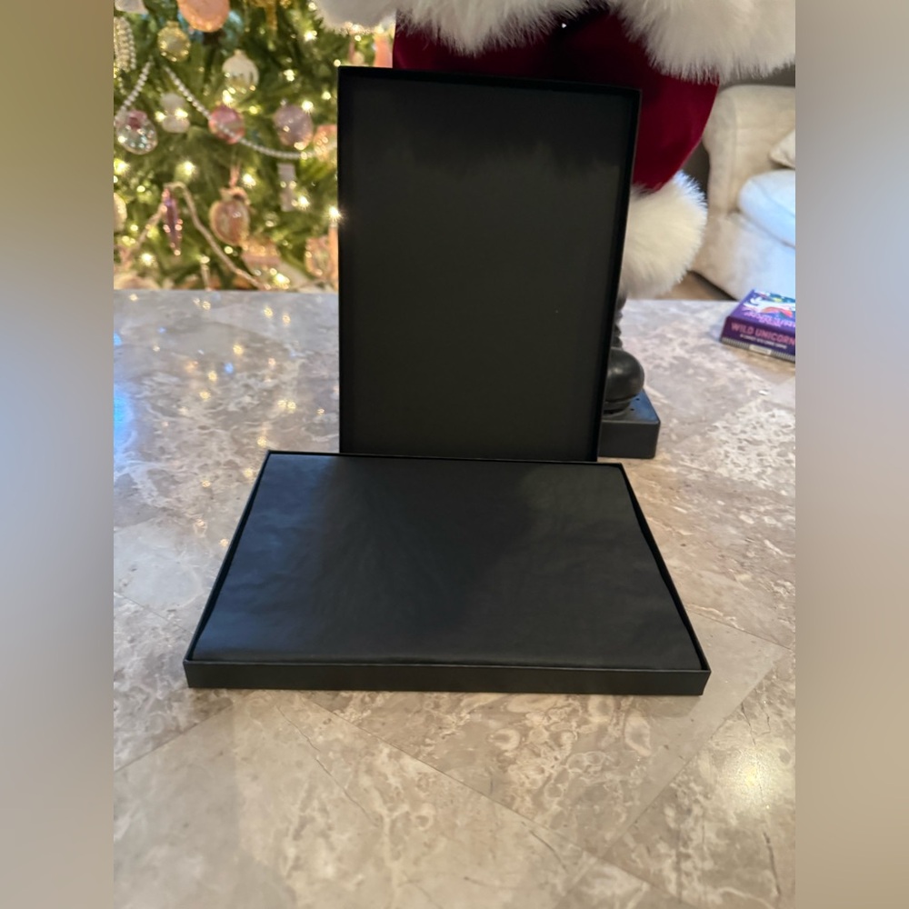 🖤✨NWT✨🖤Dolce & Gabbana Black Beauty Pouch with Box - Picture 4 of 8